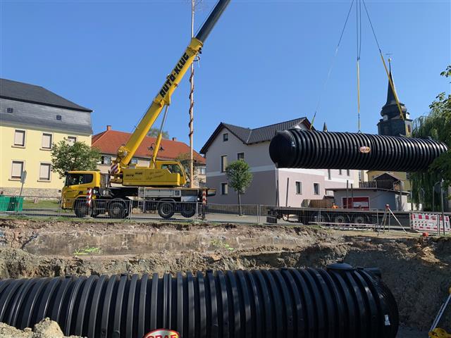 HERSTELLUNG EINES UNTERIRDISCHEN LÖSCHWASSERBEHÄLTERS MIT EINEM VOLUMEN VON 100 M3 IM ORTSKERN DER GEMEINDE TEGAU