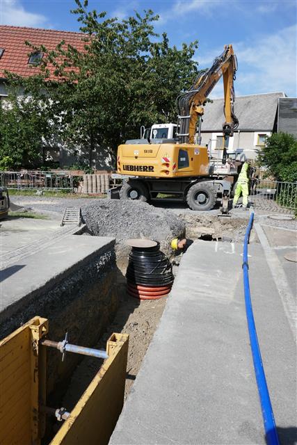 Gemeinde Tegau Ortsentwässerung, Schmutz- und Trinkwasserleitungen