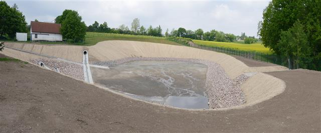 Stadt Weida, OT Hohenölsen Fertigstellung Regenrückhaltebecken